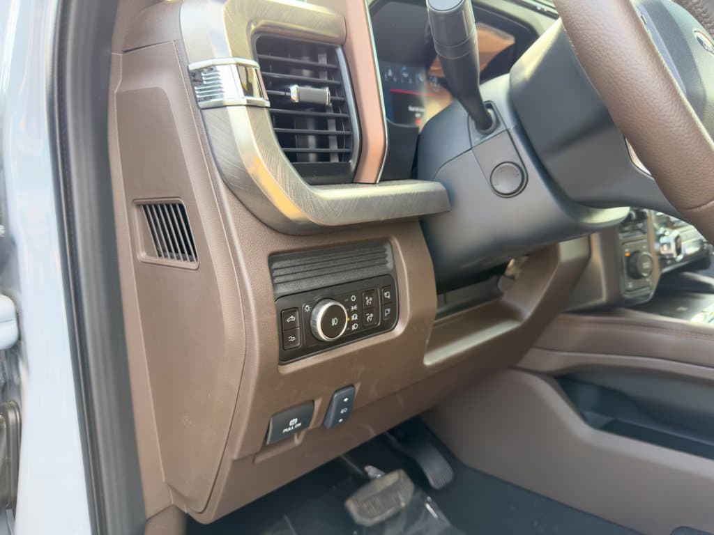 New 2026 Ford F-250SD King Ranch - photo - 7