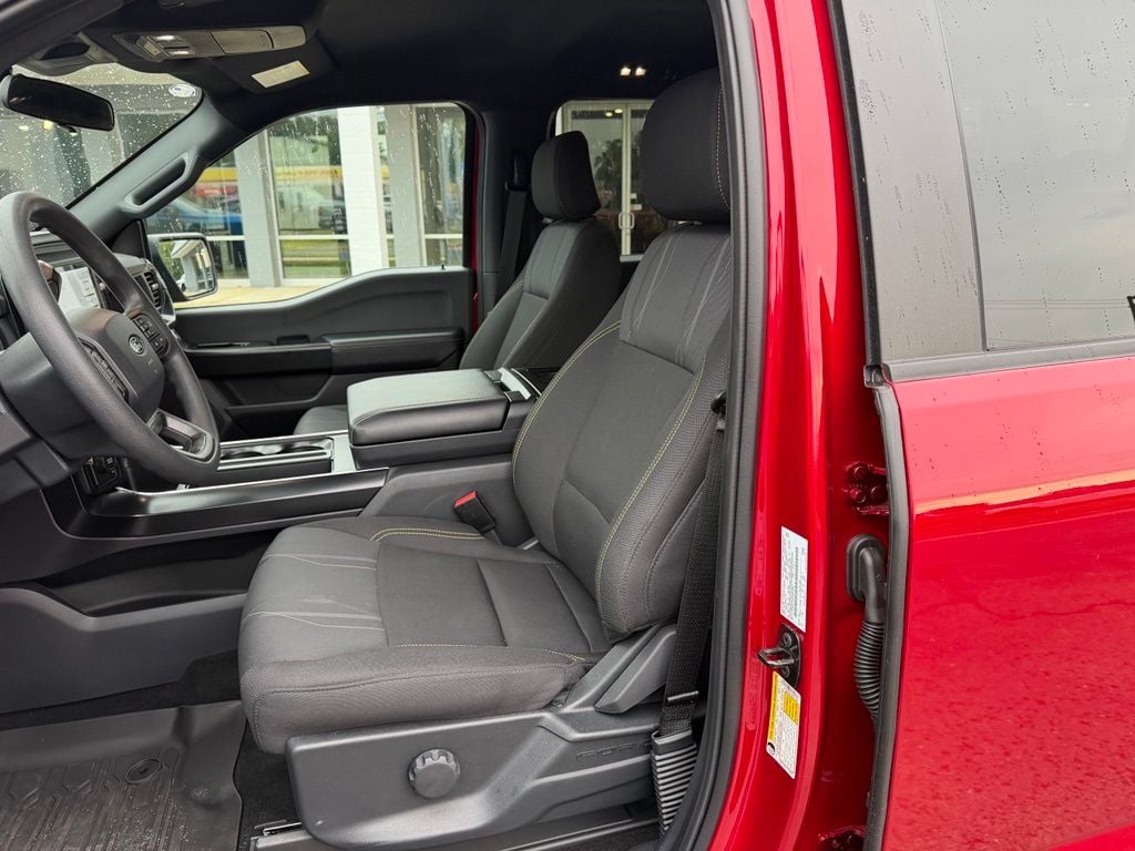 Pre-Owned 2025 Ford F-150 STX - photo - 7