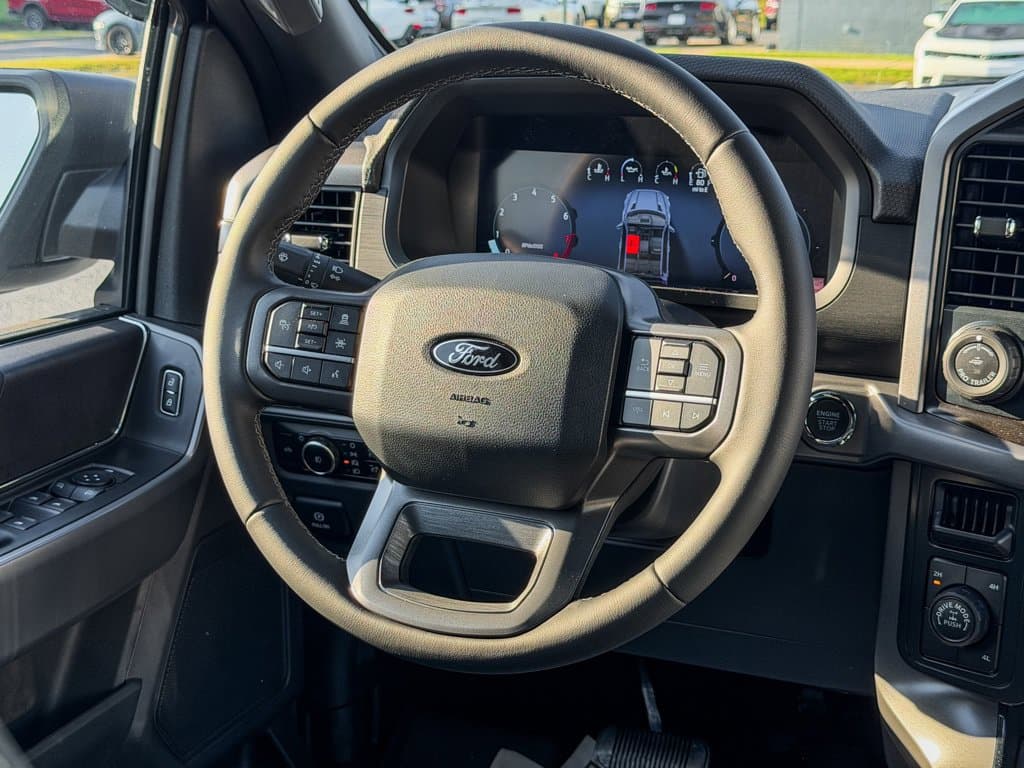 New 2026 Ford F-150 XLT - photo - 13