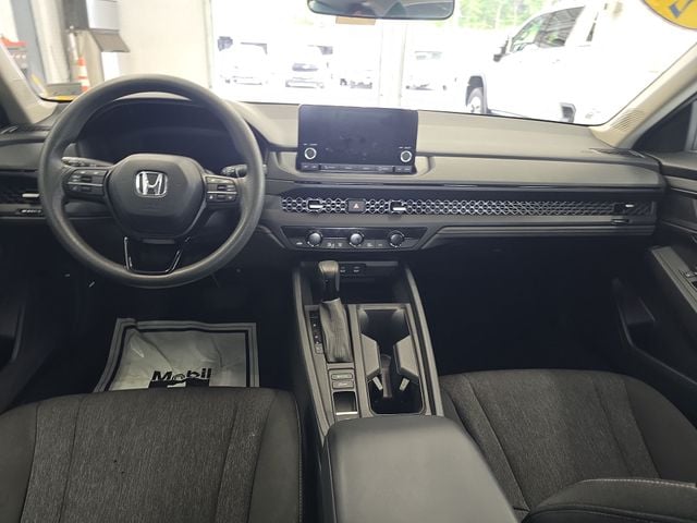 Pre-Owned 2023 Honda Accord EX - photo - 10