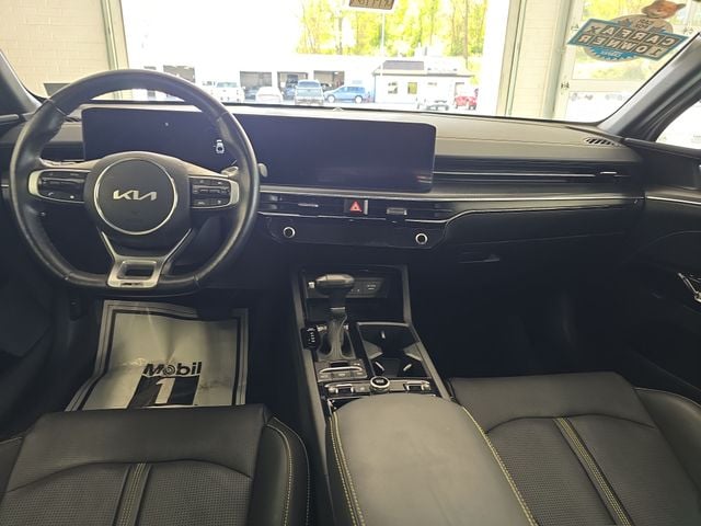 Pre-Owned 2025 Kia K5 GT - photo - 10