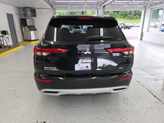Pre-Owned 2024 Mitsubishi Outlander SEL - photo - 6