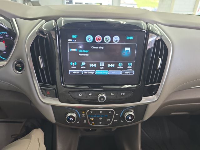 Pre-Owned 2019 Chevrolet Traverse LT - photo - 14