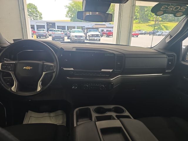 Pre-Owned 2023 Chevrolet Silverado 1500 LT - photo - 10