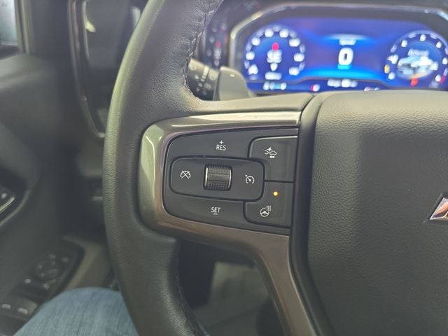 Pre-Owned 2023 Chevrolet Silverado 1500 ZR2 - photo - 19