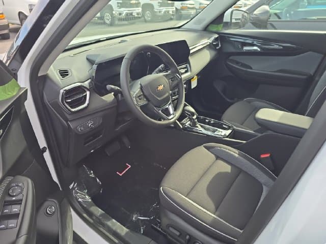 New 2026 Chevrolet TrailBlazer LT - photo - 10