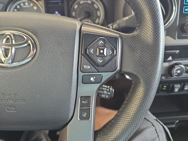 Pre-Owned 2019 Toyota Tacoma TRD Sport - photo - 17