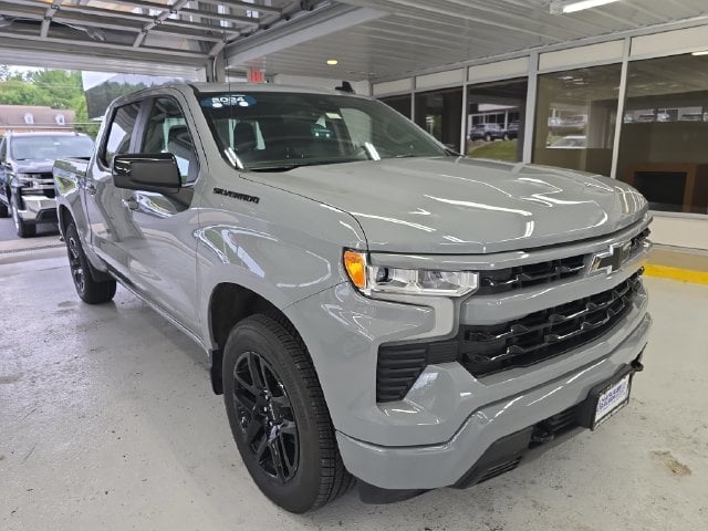 Pre-Owned 2024 Chevrolet Silverado 1500 RST - photo - 6