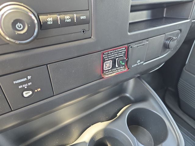 New 2026 Chevrolet Express 2500 Work Van - photo - 19