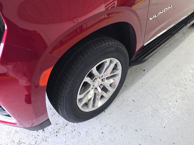Pre-Owned 2023 GMC Yukon SLT - photo - 8