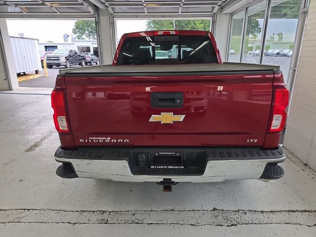 Pre-Owned 2018 Chevrolet Silverado 1500 LTZ - photo - 3