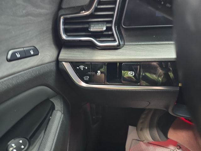 Pre-Owned 2023 Kia Sportage X-Pro Prestige - photo - 20