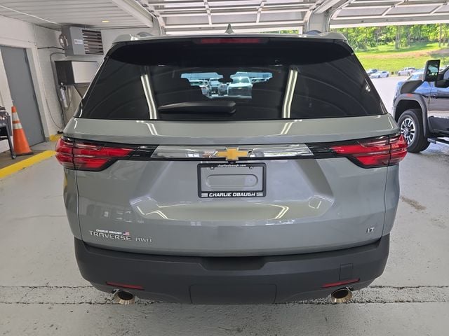 Pre-Owned 2023 Chevrolet Traverse LT - photo - 3