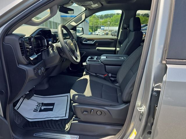 New 2026 Chevrolet Silverado 1500 LT - photo - 12