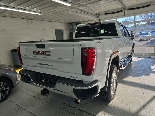Pre-Owned 2024 GMC Sierra 2500HD SLT - photo - 4