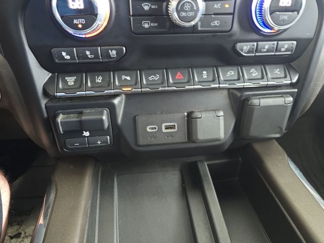 Pre-Owned 2023 GMC Sierra 3500HD Denali - photo - 20