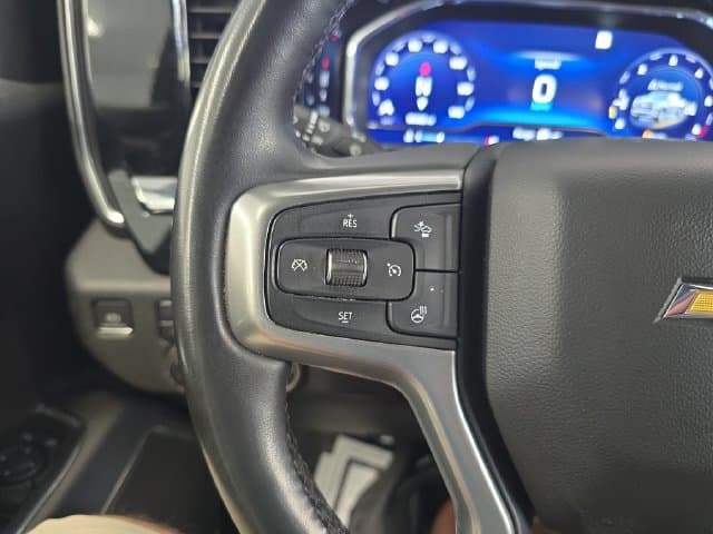 Pre-Owned 2023 Chevrolet Silverado 1500 LT - photo - 19
