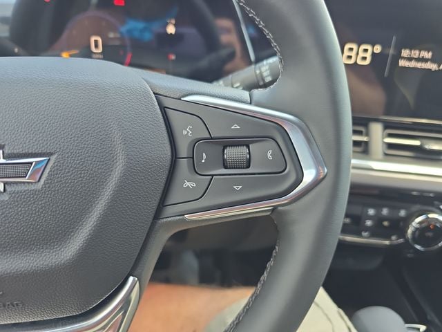 New 2026 Chevrolet Trax ACTIV - photo - 16