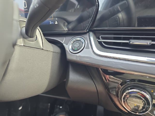 New 2026 Chevrolet Trax ACTIV - photo - 20