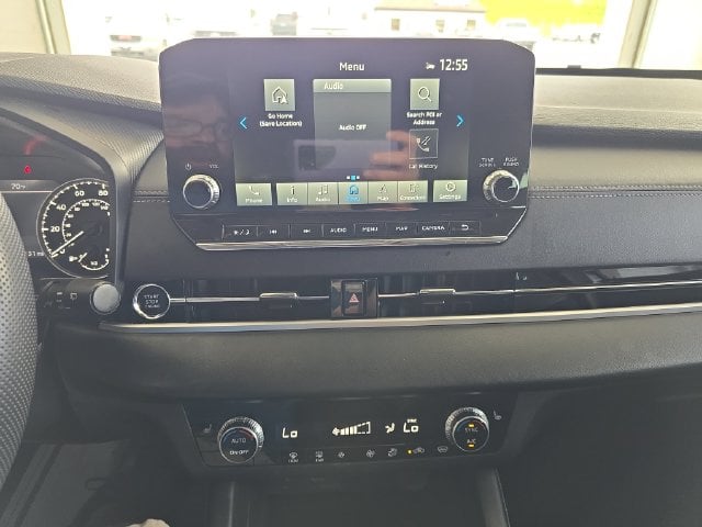 Pre-Owned 2023 Mitsubishi Outlander SE - photo - 14