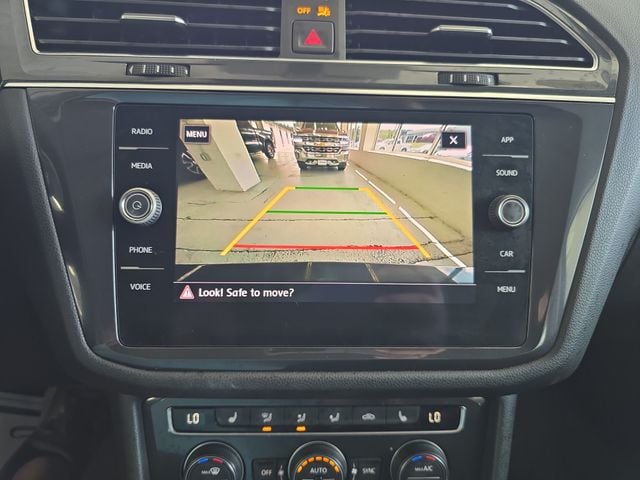 Pre-Owned 2020 Volkswagen Tiguan 2.0T SE - photo - 15