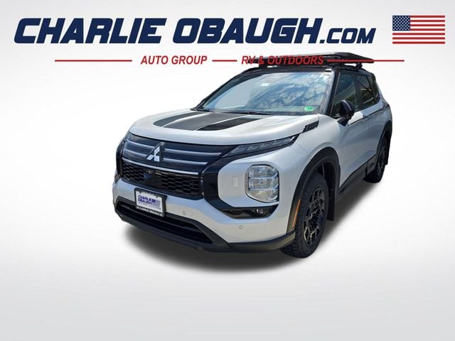 Pre-Owned 2025 Mitsubishi Outlander Trail Edition - photo - 0