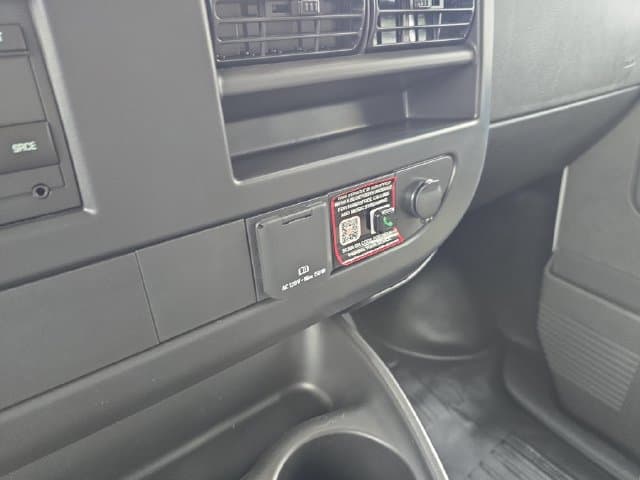 New 2026 GMC Savana 2500 Work Van - photo - 23
