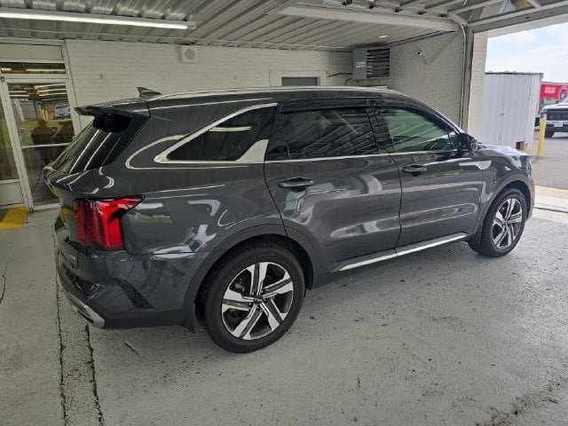 Pre-Owned 2023 Kia Sorento Hybrid EX - photo - 5