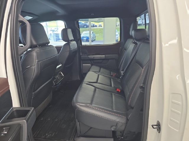 Pre-Owned 2023 Ford F-150 Lariat - photo - 9