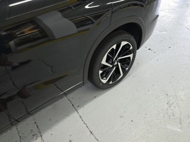 Pre-Owned 2024 Mitsubishi Outlander SEL - photo - 5