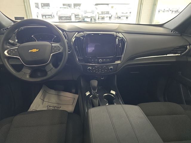 Pre-Owned 2023 Chevrolet Traverse LT - photo - 10