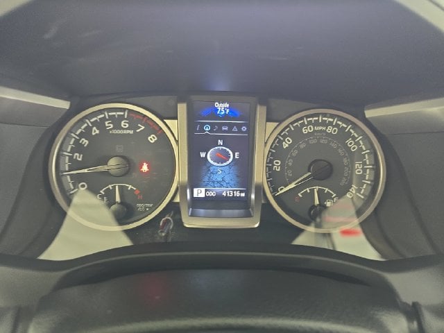 Pre-Owned 2023 Toyota Tacoma Limited - photo - 17