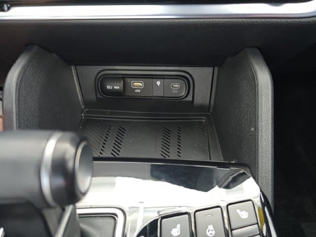 Pre-Owned 2025 Kia Sportage X-Pro - photo - 21