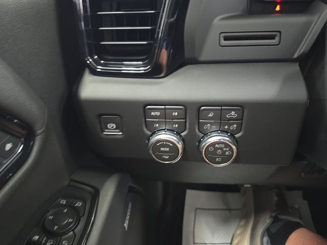 New 2026 GMC Sierra 2500HD AT4 - photo - 18