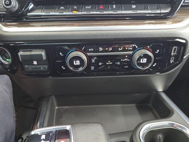 Pre-Owned 2022 Chevrolet Silverado 1500 LT - photo - 21