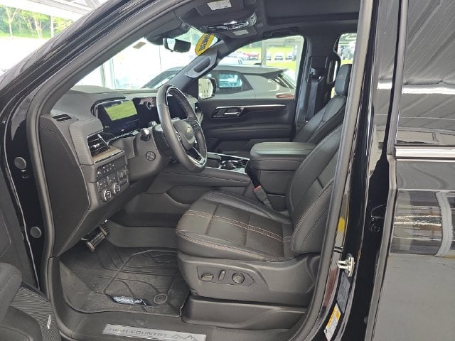 New 2026 Chevrolet Tahoe High Country - photo - 14