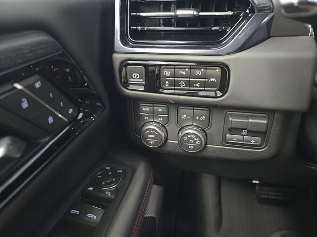 New 2026 GMC Yukon XL AT4 Ultimate - photo - 21