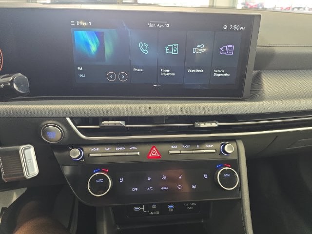 Pre-Owned 2025 Hyundai Sonata SEL - photo - 14