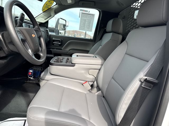 New 2024 Chevrolet Silverado 6500HD 1WT - photo - 8
