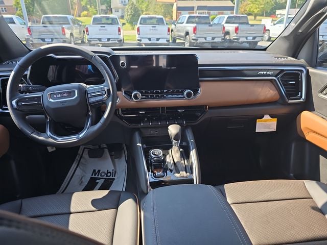 New 2026 GMC Canyon AT4 - photo - 10