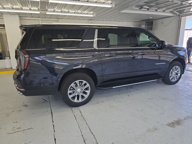 Pre-Owned 2025 Chevrolet Suburban Premier - photo - 5