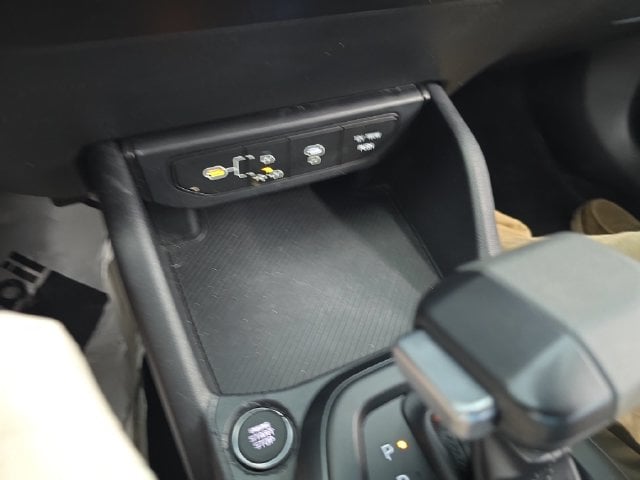 Pre-Owned 2025 Kia K4 LXS - photo - 20
