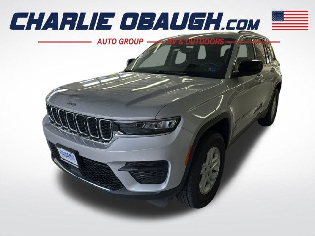 Pre-Owned 2023 Jeep Grand Cherokee Laredo - photo - 0