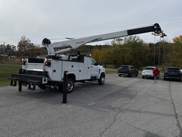 New 2024 Chevrolet Silverado 6500HD 1WT - photo - 11