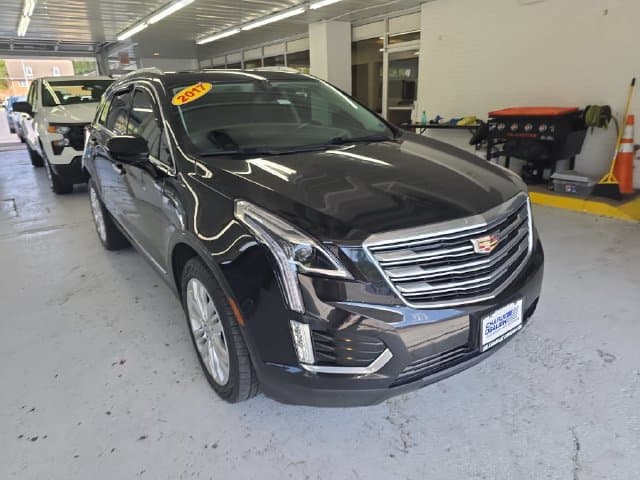 Pre-Owned 2017 Cadillac XT5 Premium Luxury - photo - 6