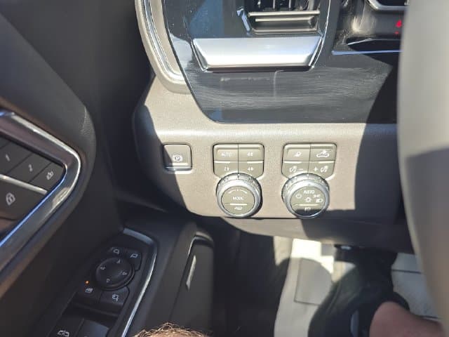 New 2026 GMC Sierra 1500 SLT - photo - 19