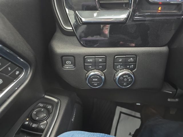 Pre-Owned 2024 GMC Sierra 2500HD SLT - photo - 19