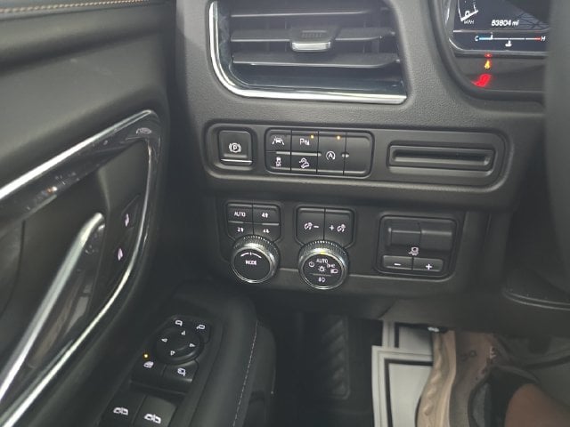 Pre-Owned 2023 GMC Yukon AT4 - photo - 19