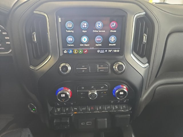 Pre-Owned 2023 GMC Sierra 3500HD Denali - photo - 13