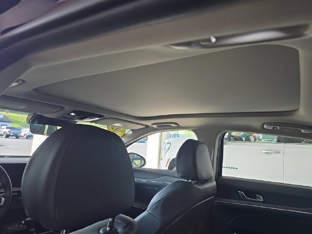 Pre-Owned 2025 Kia K5 EX - photo - 12